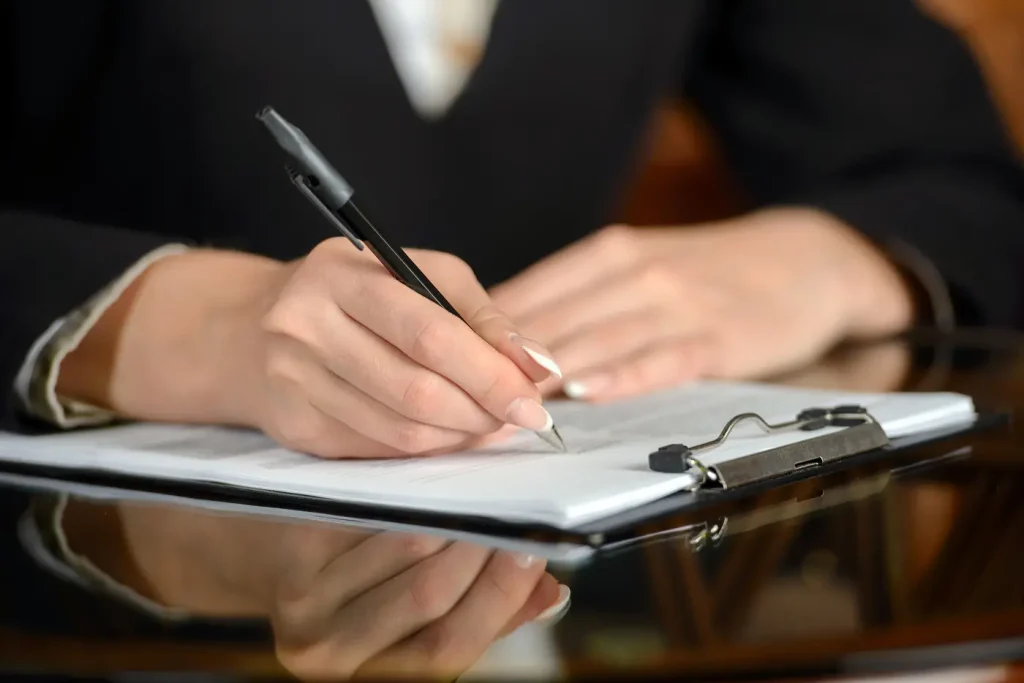 Elaboración y negociación de contratos